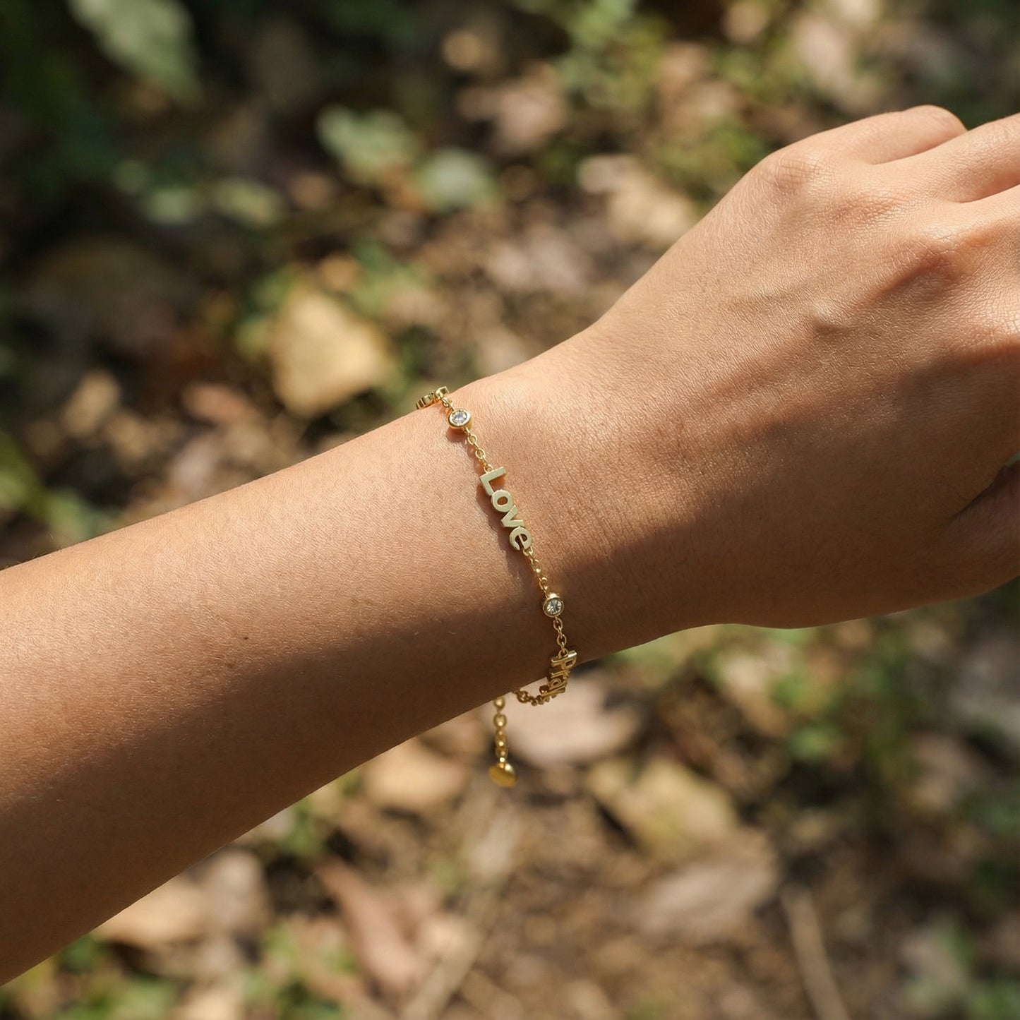 Linked by Love – Name Bracelet with Emotional Spark SB002BR (Brass)