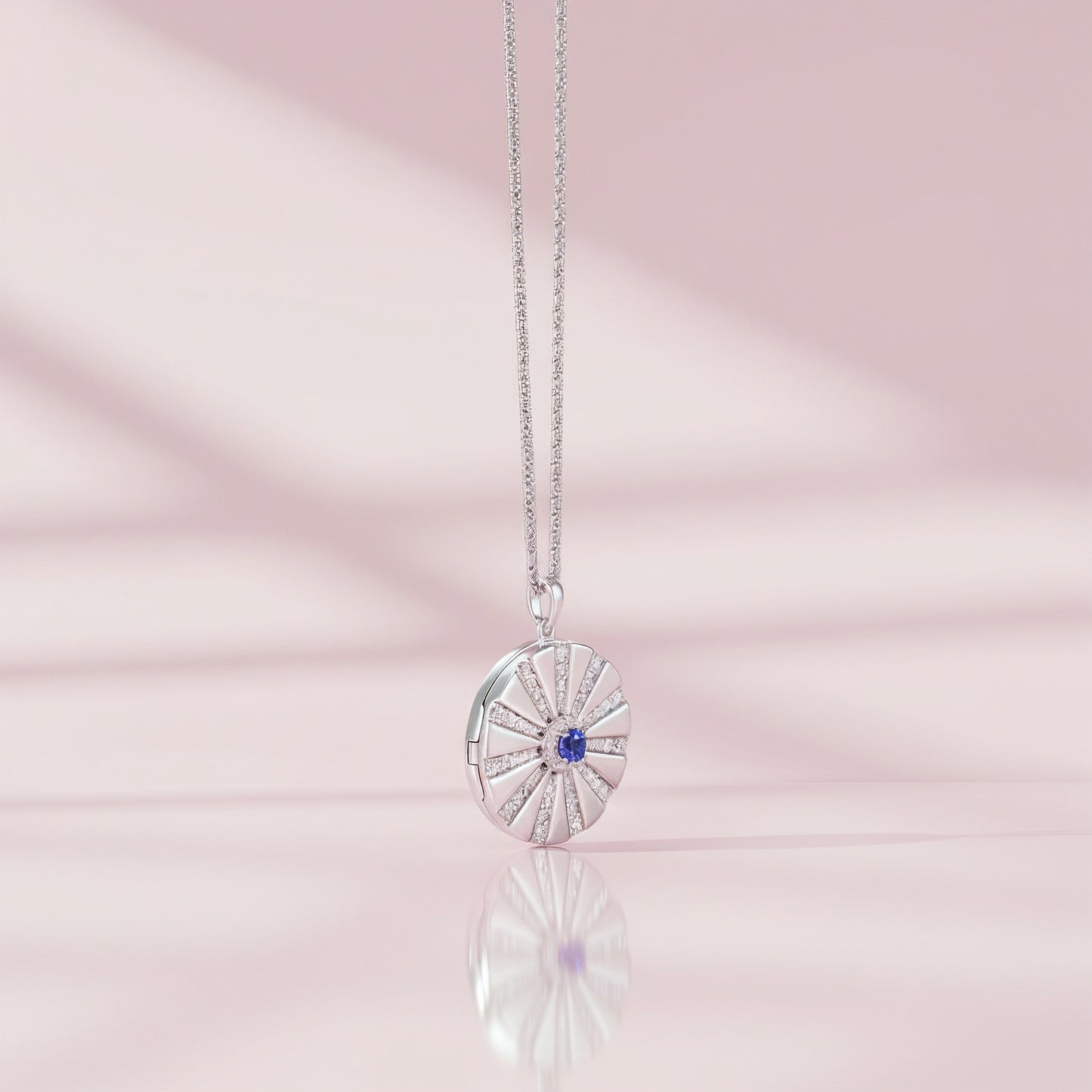 Rhodium Plated Modern Radiance Locket SN010