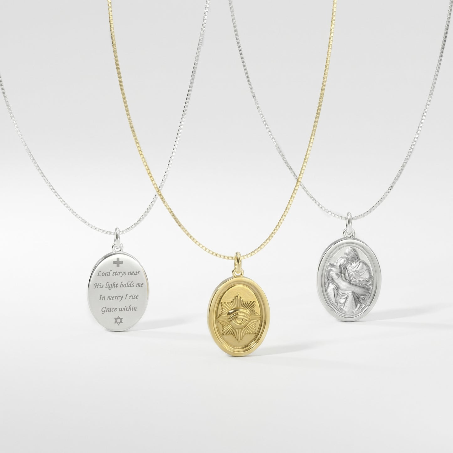 18K Gold Plated Oval PortraScribe Necklace for Both Men and Women